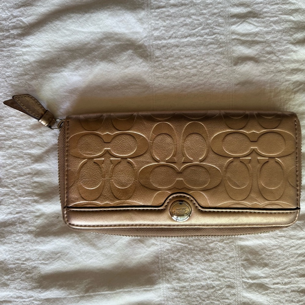 Leather Coach wallet - Picture 2 of 8